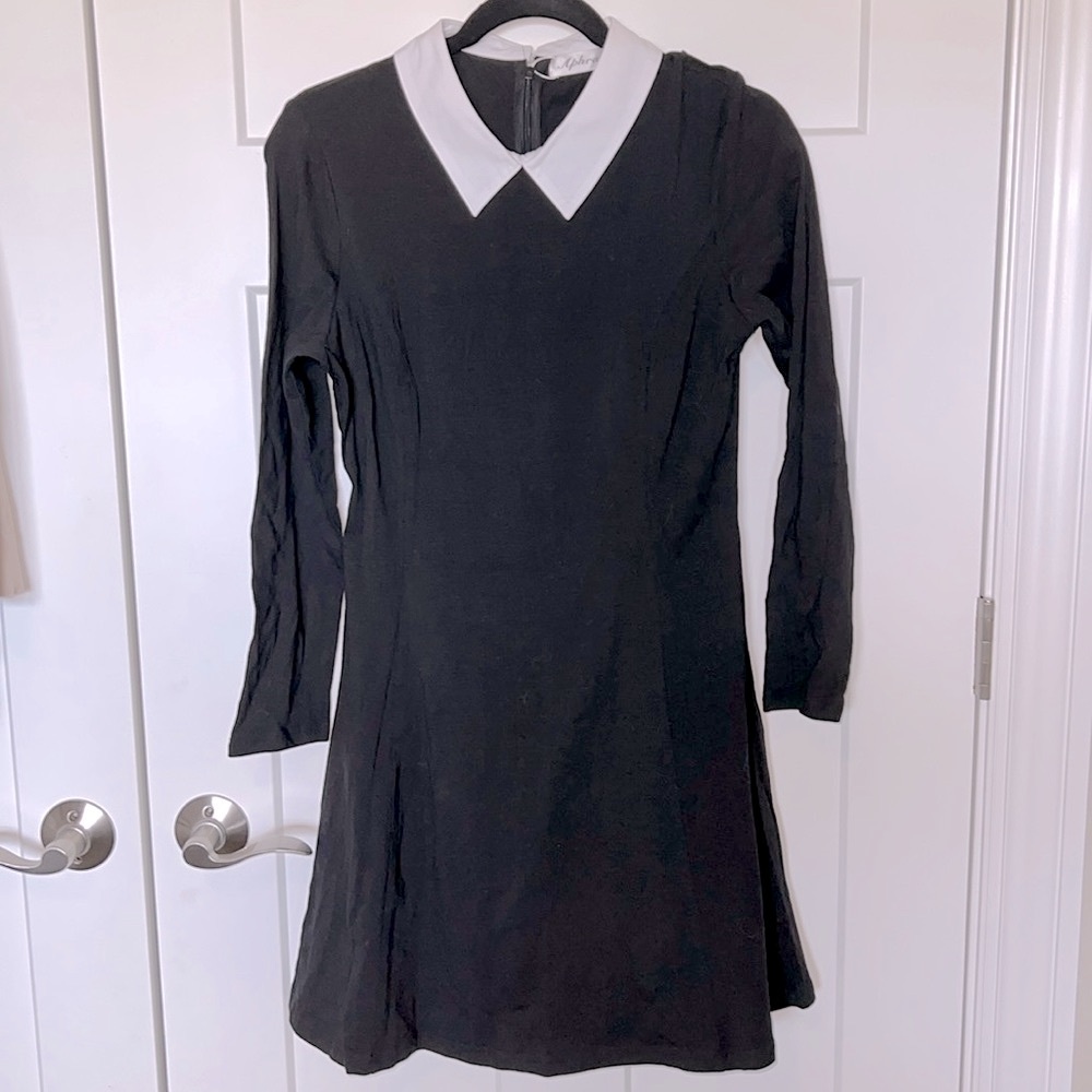 NWT Collared Long Sleeve Dress